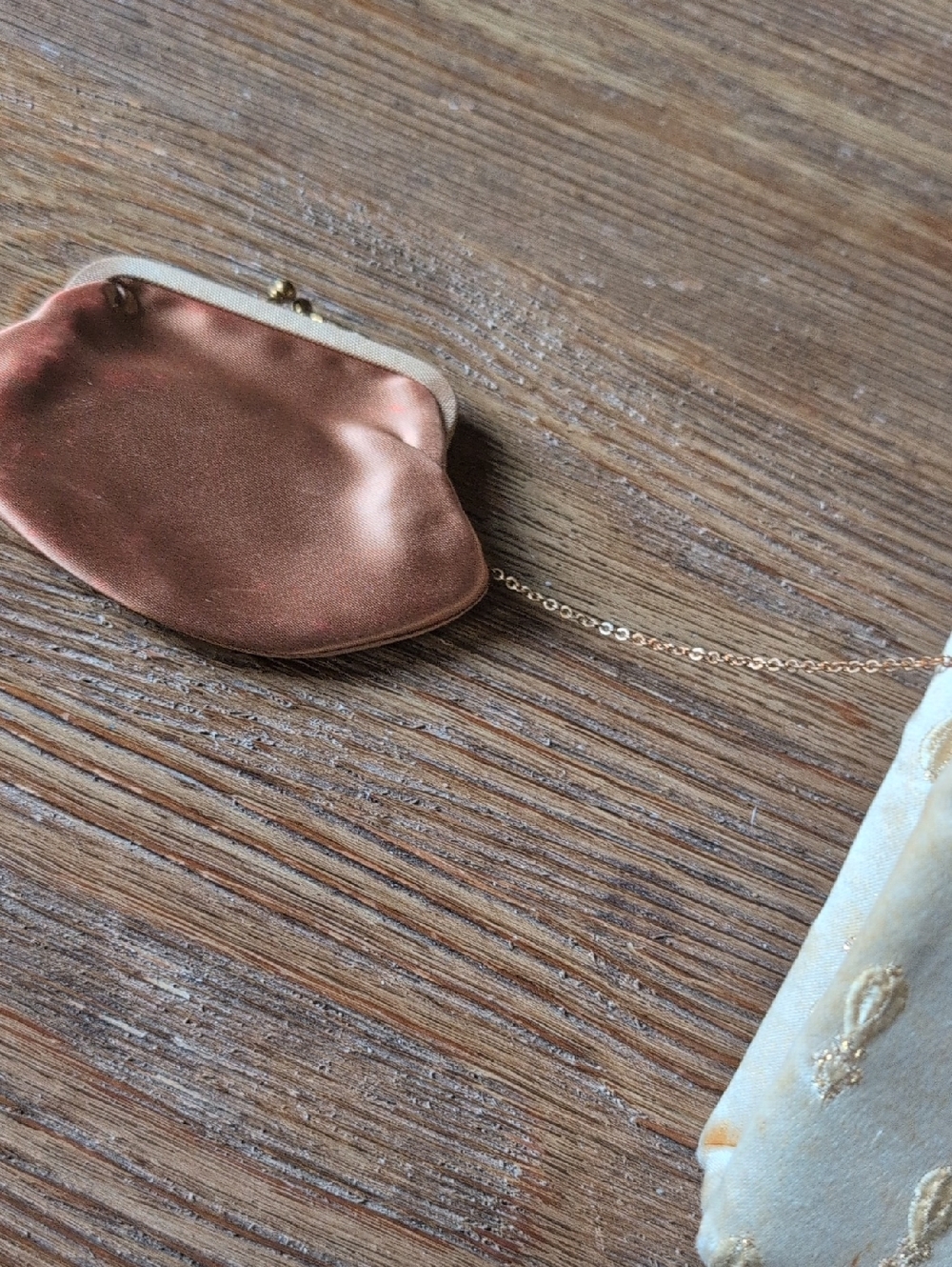 Elegant Embroidered Gold Satin Evening Clutch with Gold Chain & Coin Purse - Picture 7 of 14